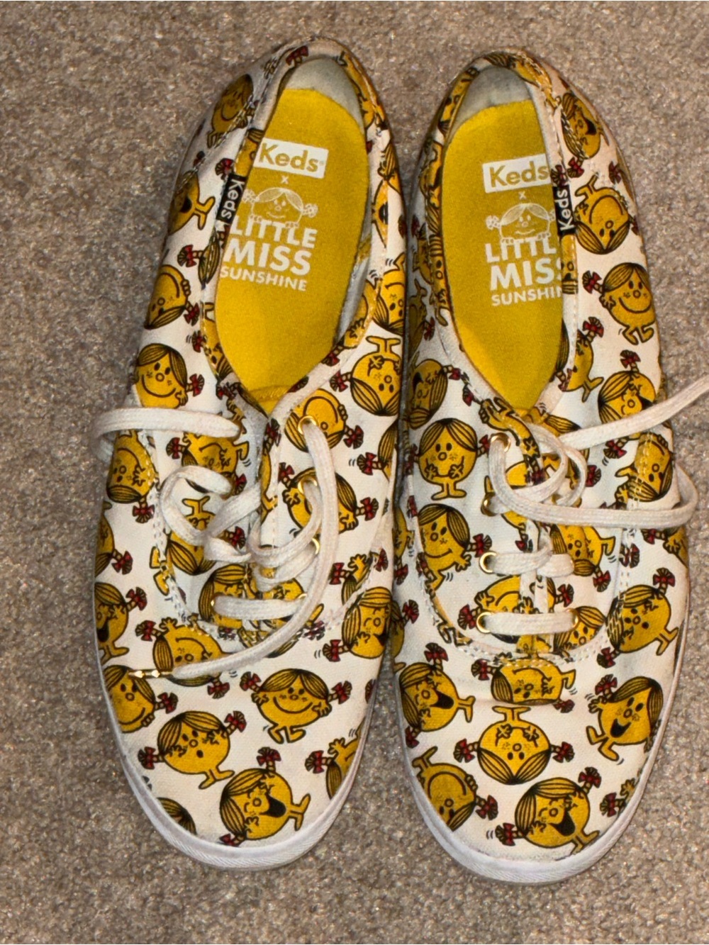 Keds  White Canvas Sneakers with Yellow Little Miss Sunshine Print Sz 11